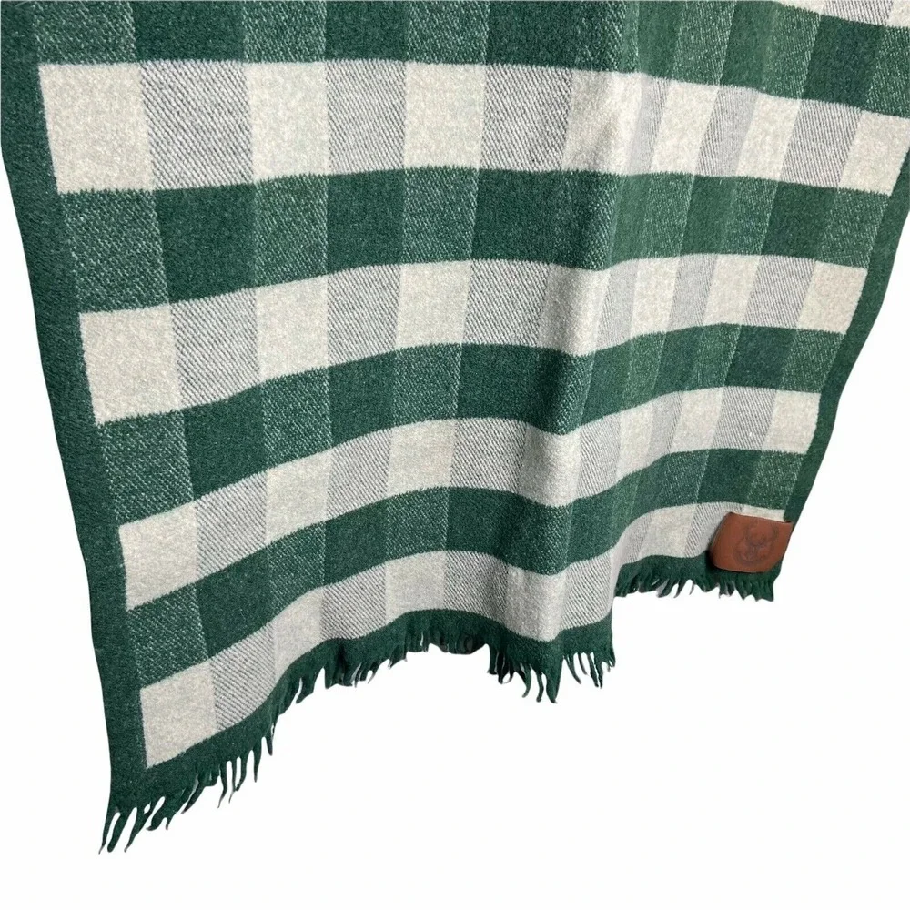 Milwaukee Bucks Wool Blanket Imperial Stock Ranch Green Plaid Leather Patch